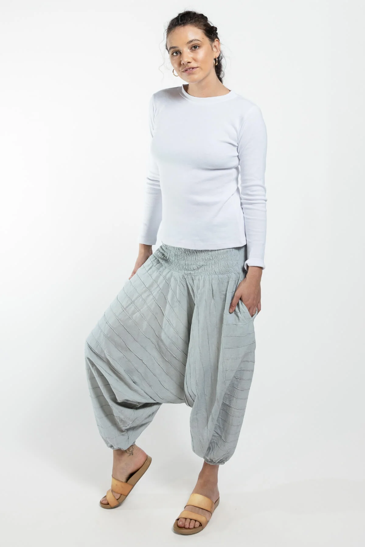 Low Crotch Pants - Pintuck - Image 15