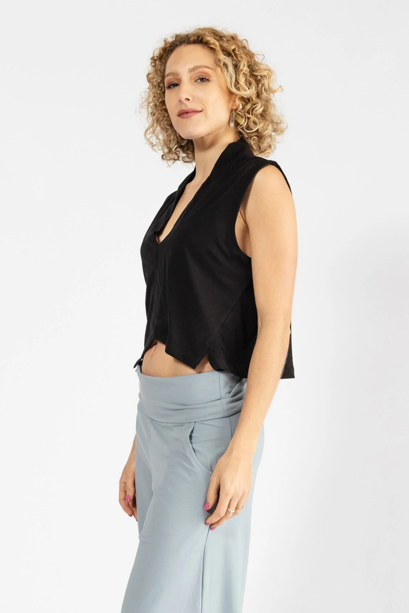 Ayumi Crop Top - Image 29