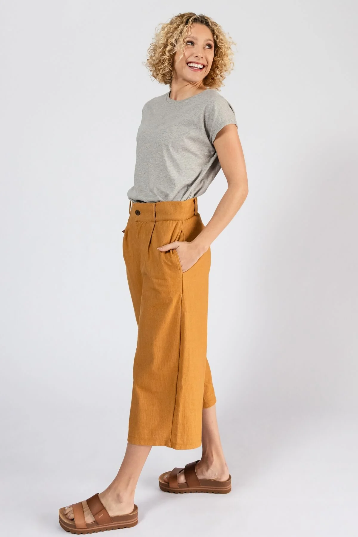 Capri Pants - Image 14