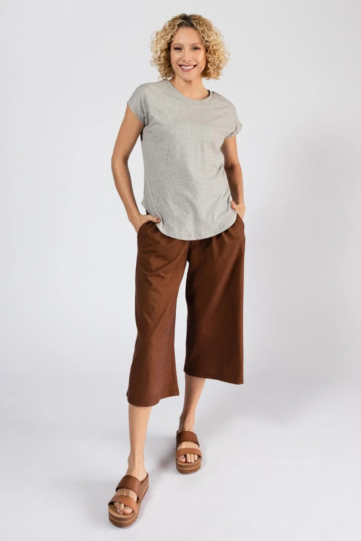 Capri Pants - Image 20