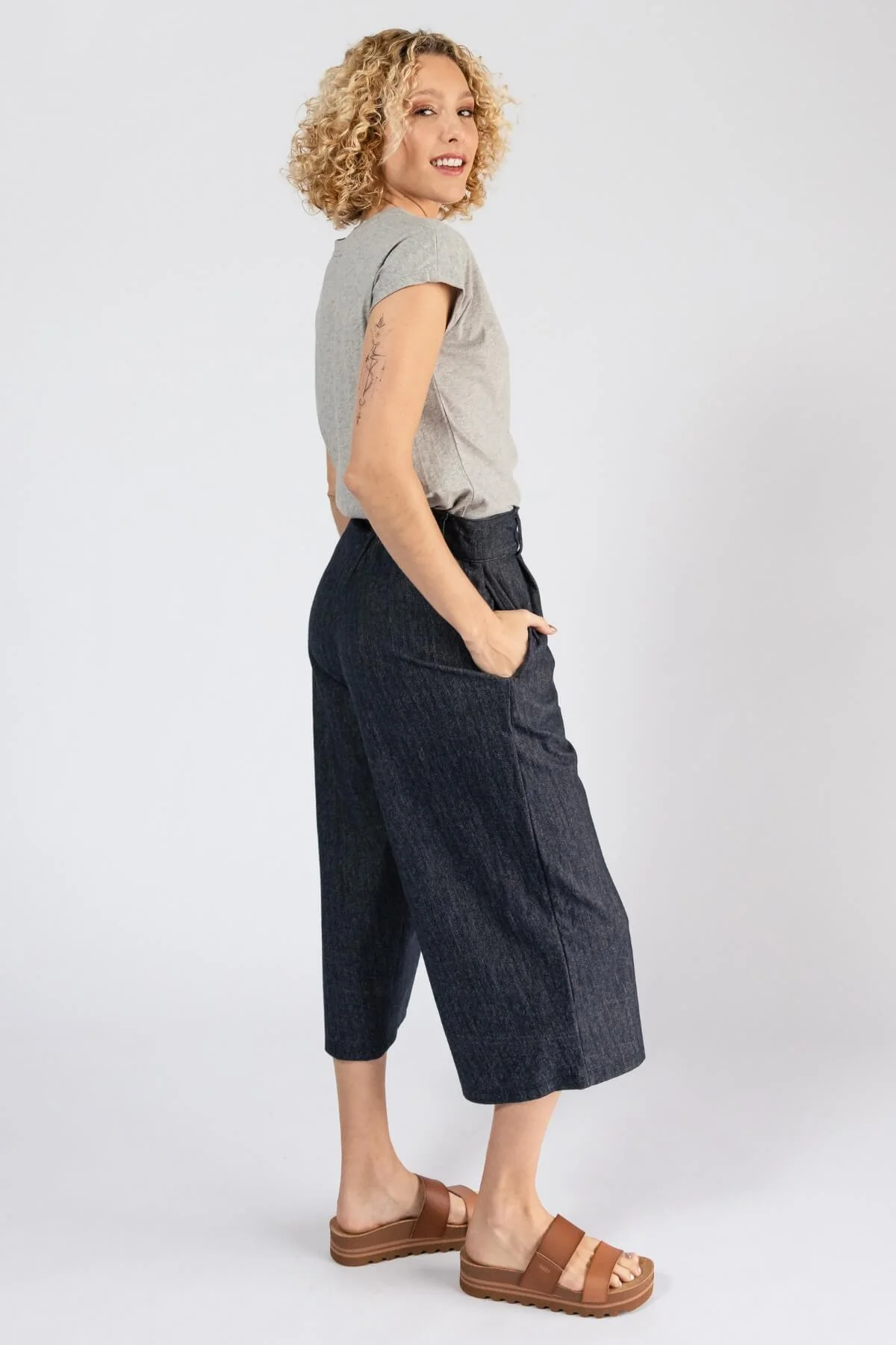 Capri Pants - Image 4
