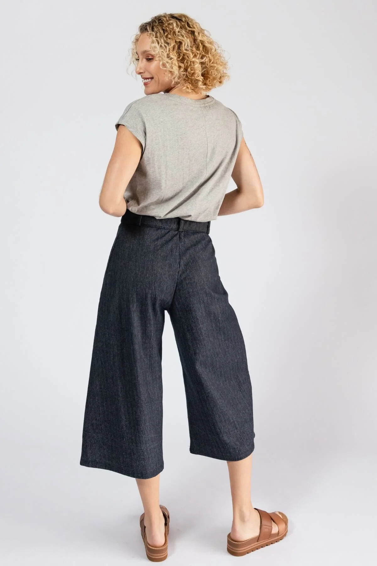 Capri Pants - Image 9