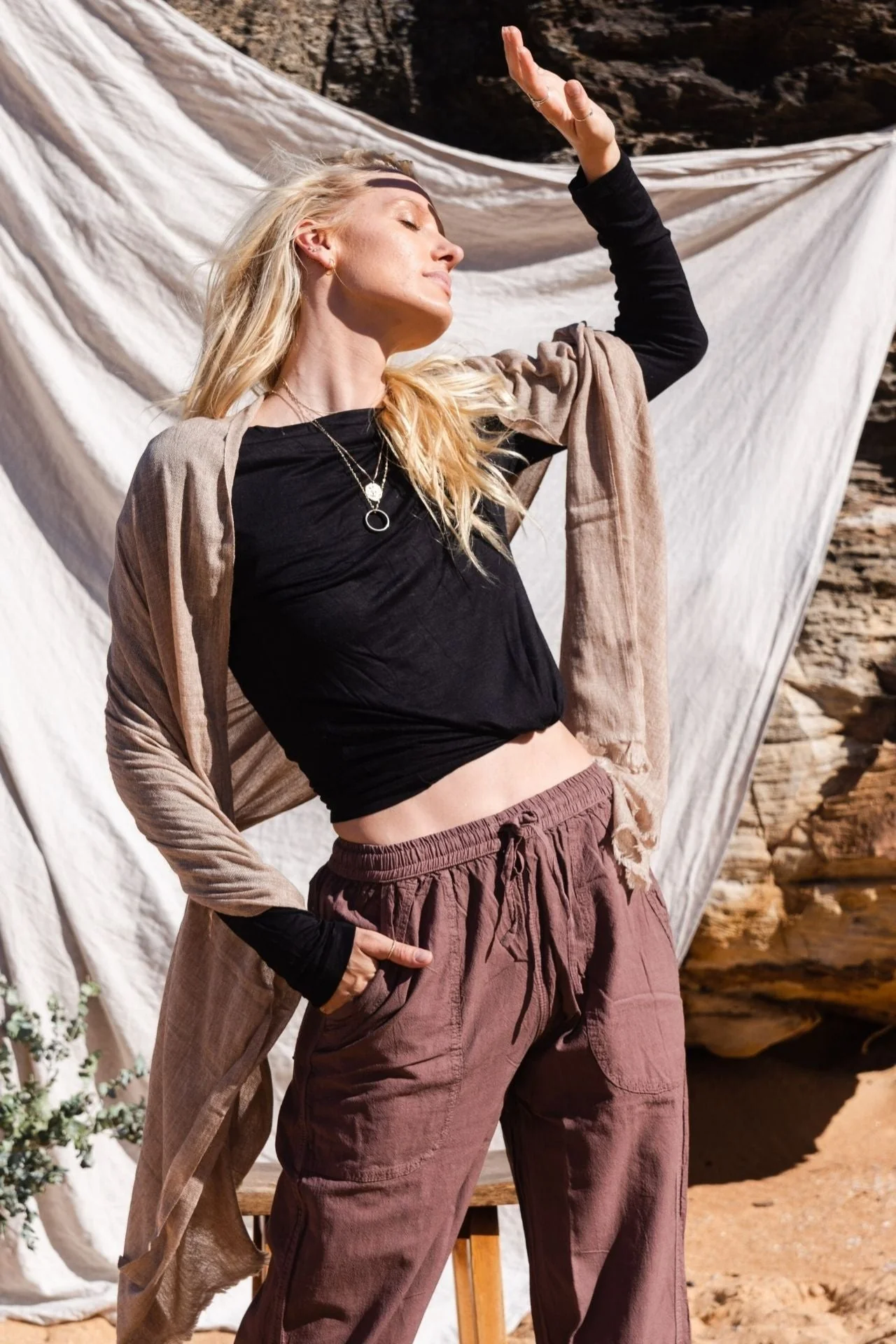 Cashmere Travel Wrap - Image 12