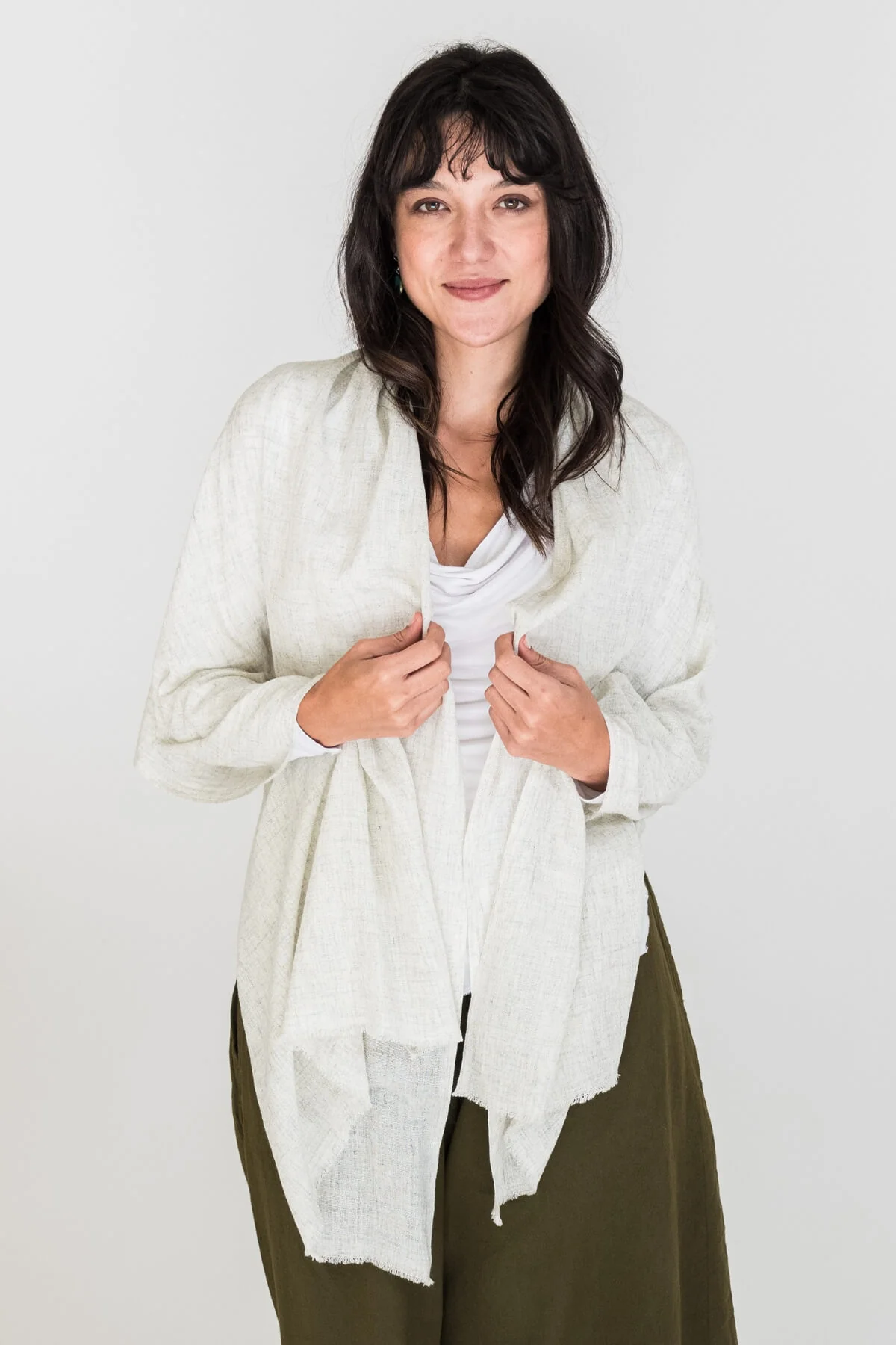 Cashmere Travel Wrap - Image 18