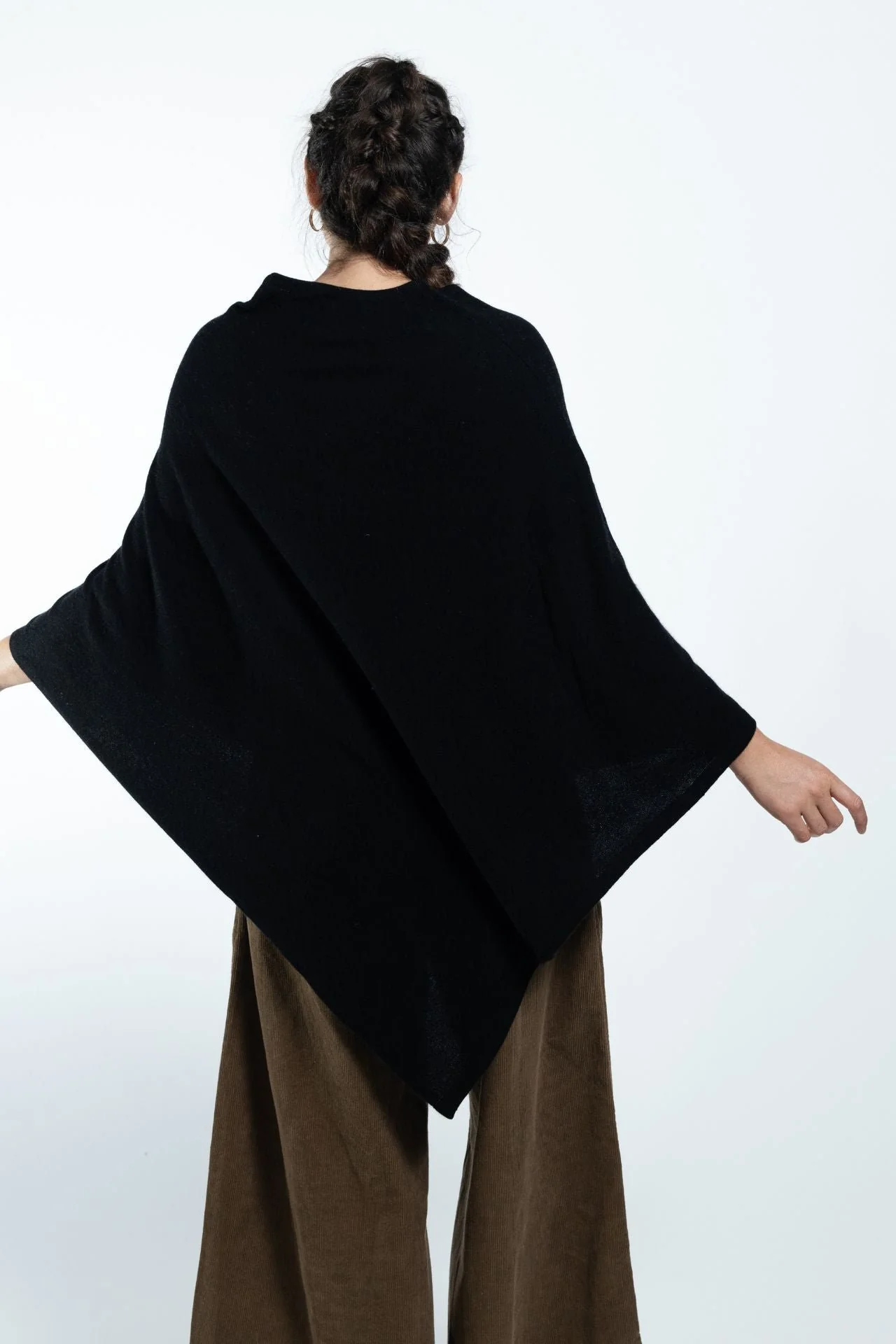 Cashmere Poncho - Image 32
