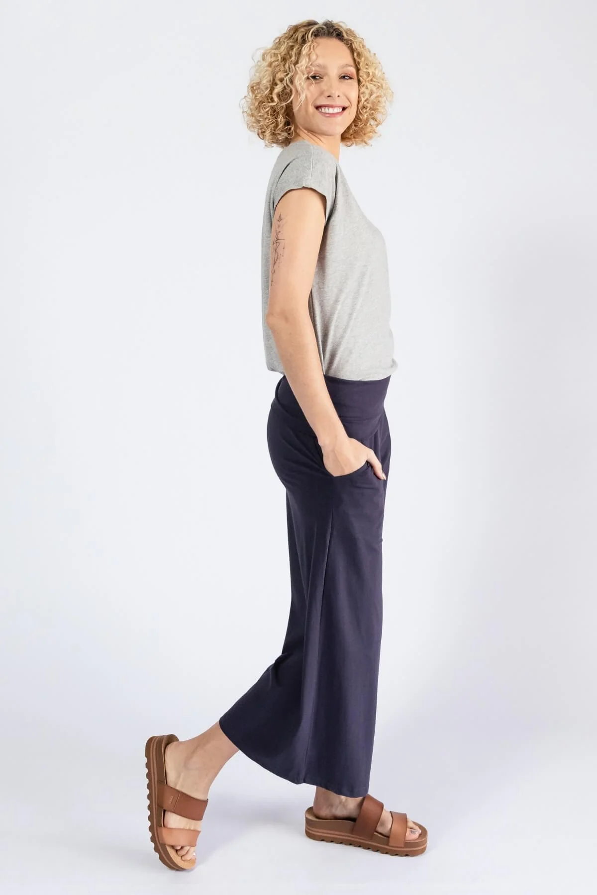 Cropped Freedom Pants - Image 27