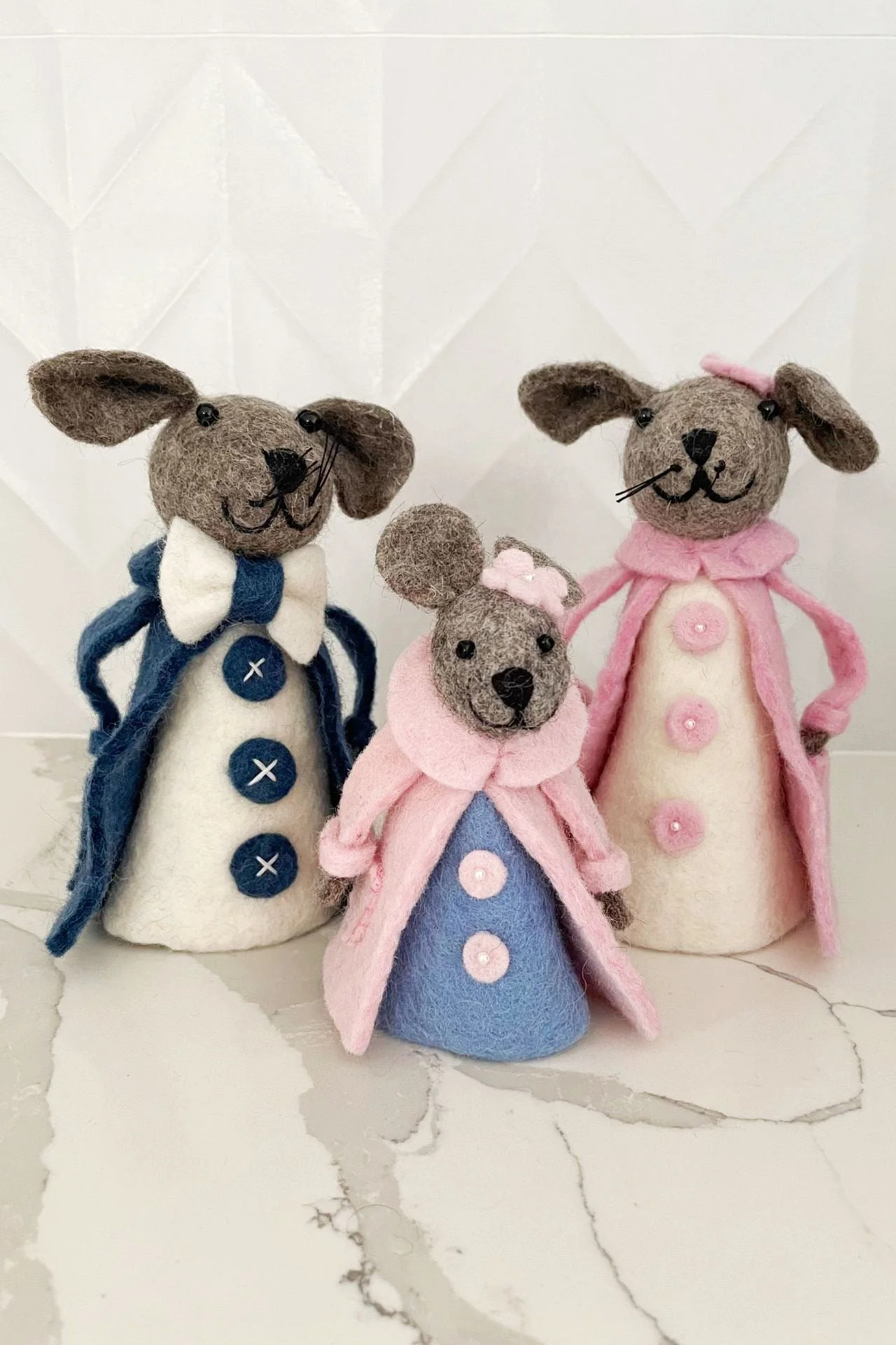 Fancy Felt Mouse Family - Image 5