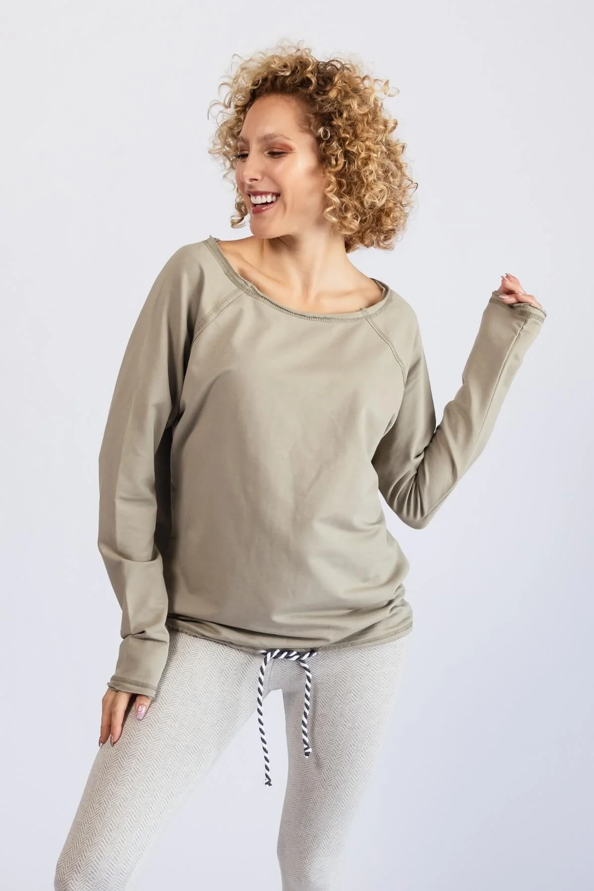 Oversized Sweater - Image 11