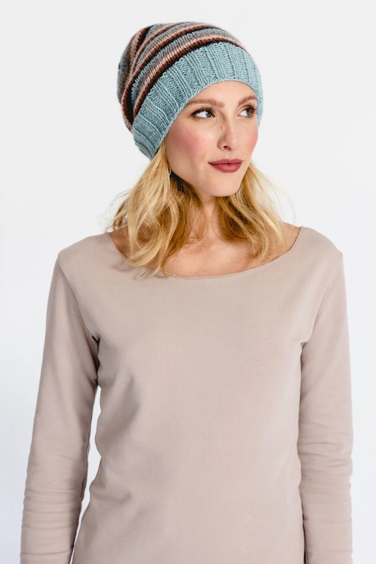 Slouch Beanie - Image 3