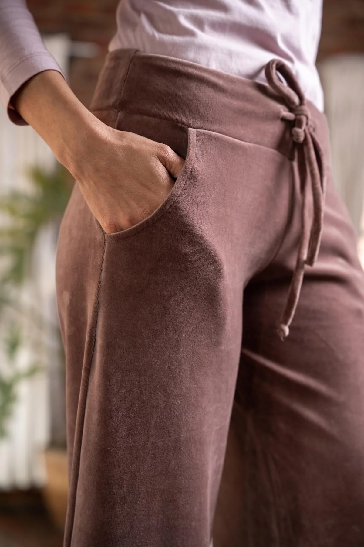 Velvet Pants - Image 20