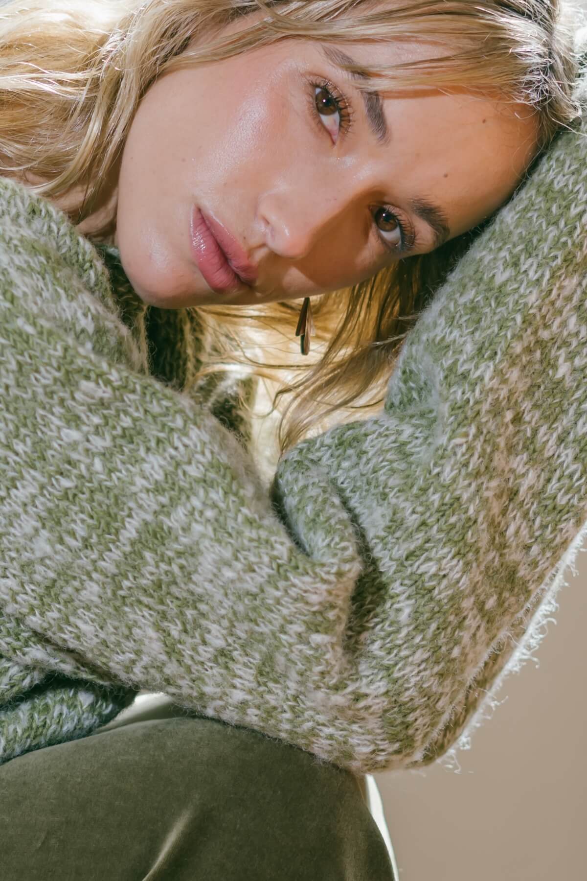 Wool Sweater - Image 18